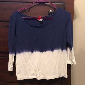 Dip-dyed 3/4 quarter length sleeved shirt